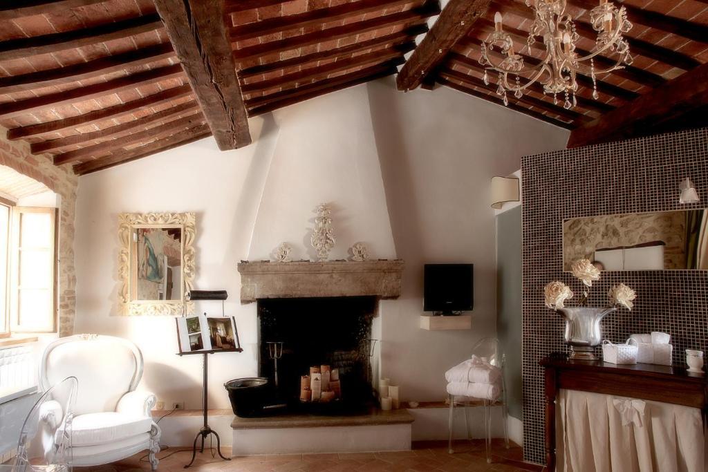 Guest House Il Borgo Di Sempronio Semproniano Rom bilde