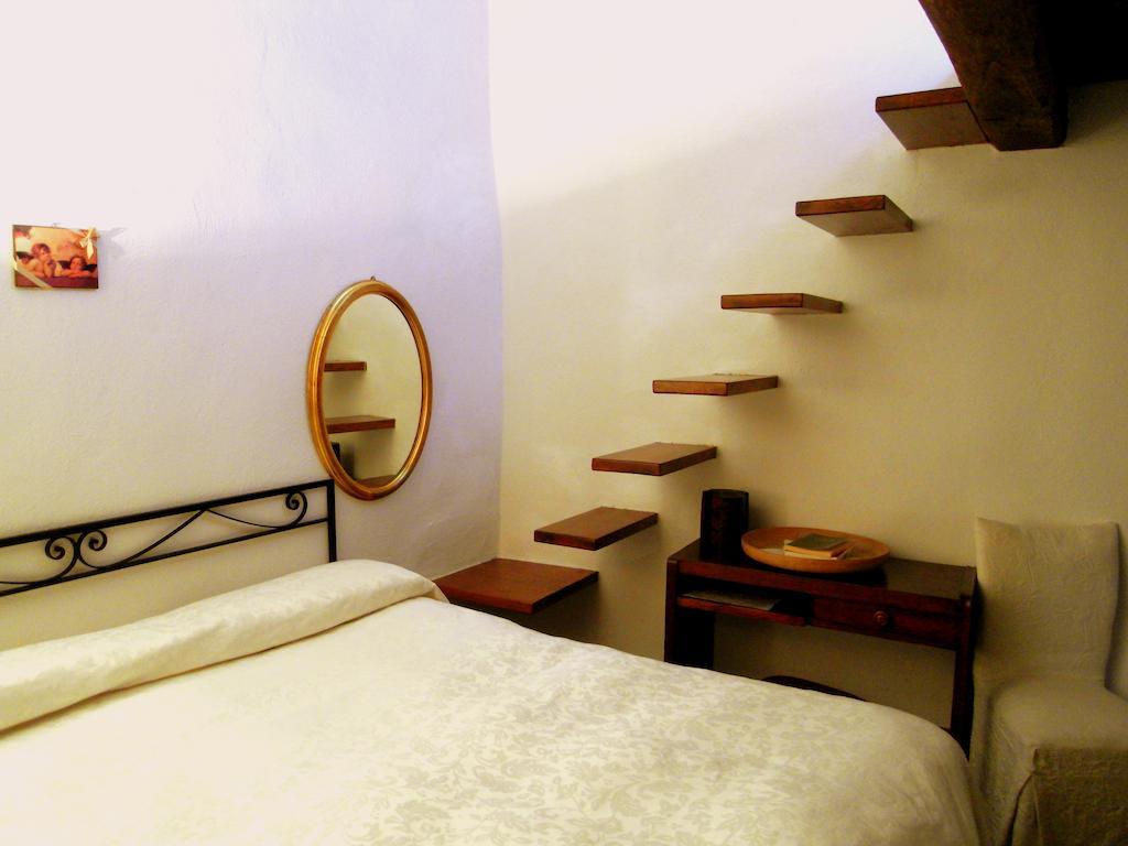 Guest House Il Borgo Di Sempronio Semproniano Rom bilde